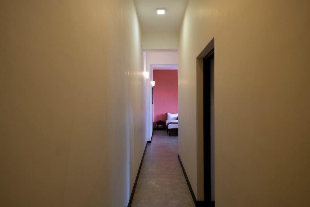 Melheim Kandy Villas Exterior photo